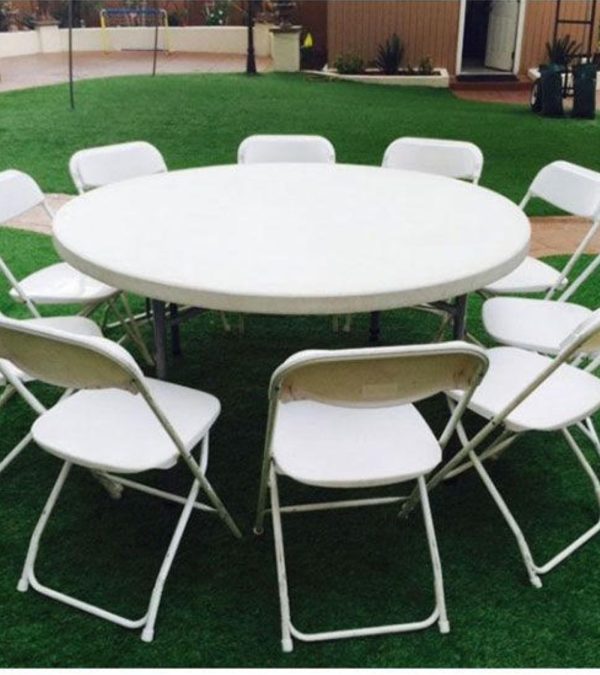 round table set